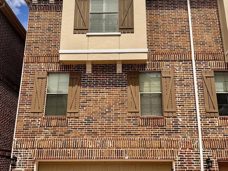 2116 Grove Park Ln — Photo 30
