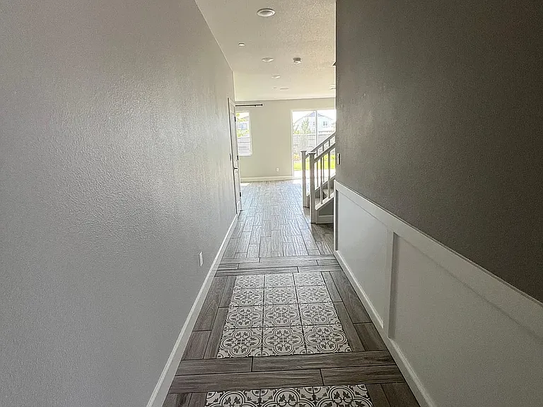 4008 Backwater Cove Cir — Photo 3
