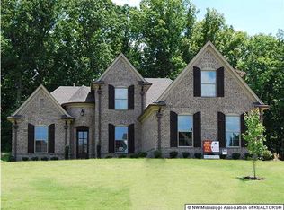 4851 Bakersfield Dr, Nesbit, MS 38651