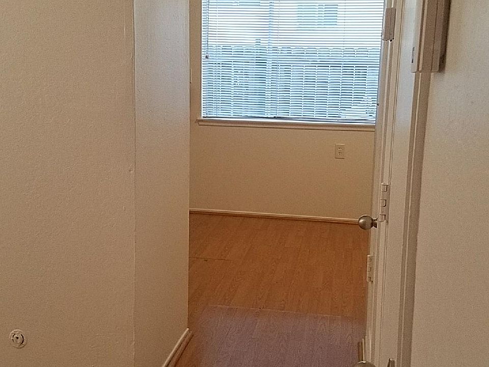 1st image of 8090 Greenridge Dr APT 66