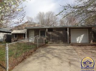 1736 SE 31st St, Topeka, KS 66605