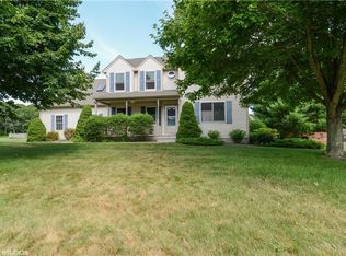 31 Blossom Ct, South Kingstown, RI 02879