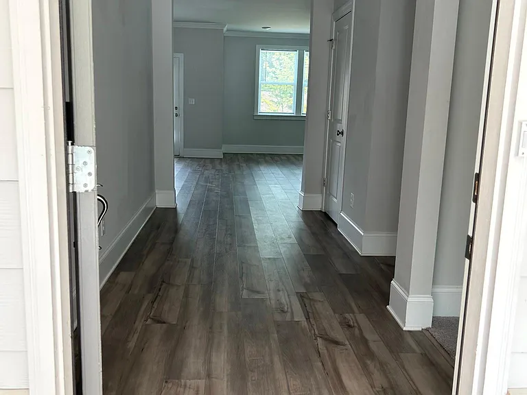 123 Vivian Ln — Photo 6