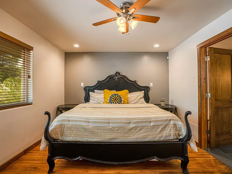1623 San Patricio Ave SW — Photo 21