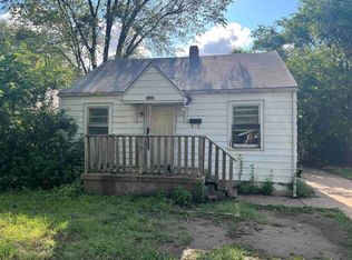 1245 N Grove Ave, Wichita, KS 67214