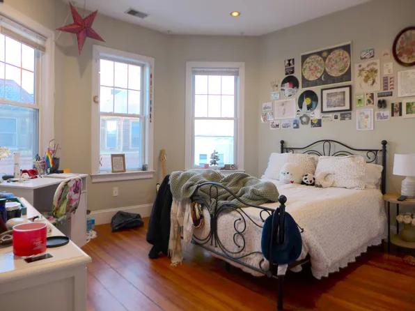 155 Hillside St, Roxbury Crossing, MA