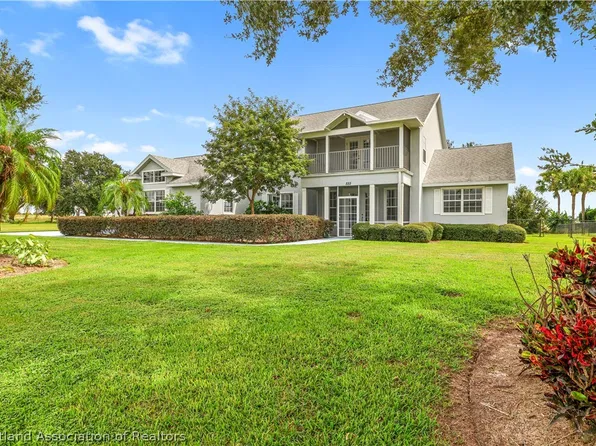 555 Sunset Pointe Dr, Lake Placid, FL 33852