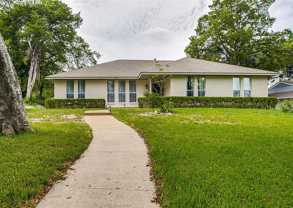 1st image of 929 Vince Ln