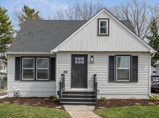 1030 Bidwell St, West Saint Paul, MN 55118