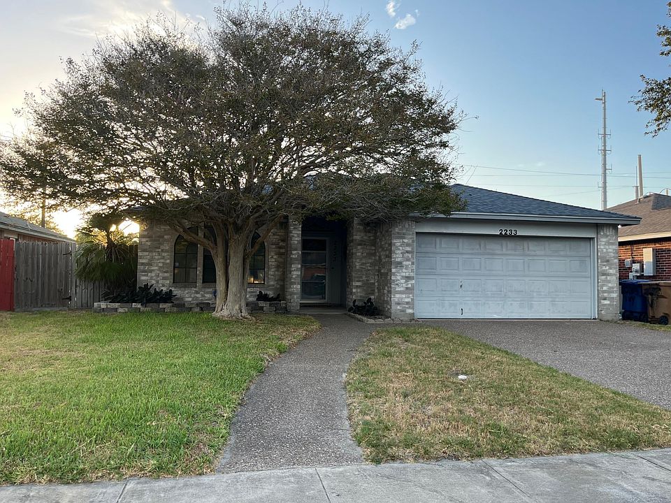 1st image of 2233 Ivy Dr