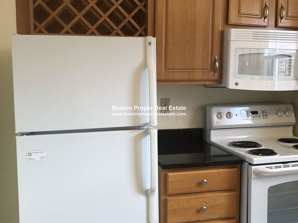 102 Queensberry St. #15 Boston - Fenway Unit Photo 2