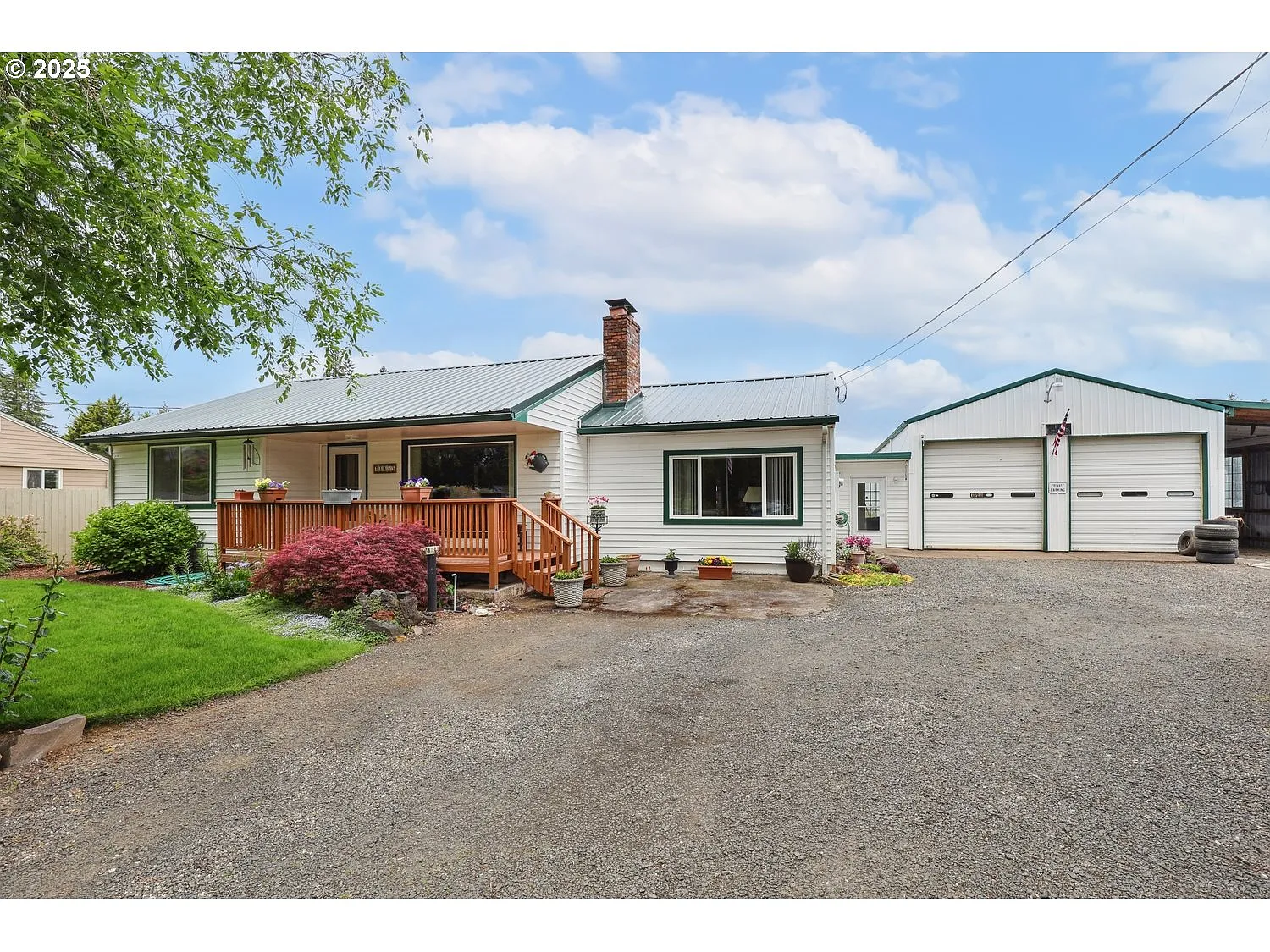 28805 Royal Ave photo 1