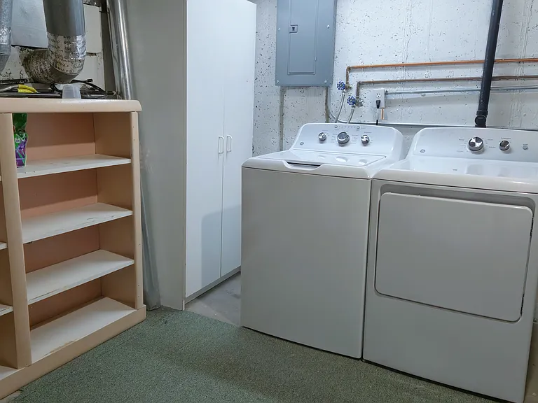 8200 S 865 E — Photo 24