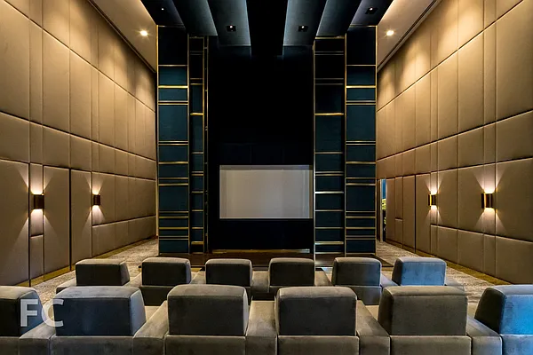 Rented by Compass | media 18