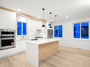 3881 Hurst St #2, Burnaby, BC