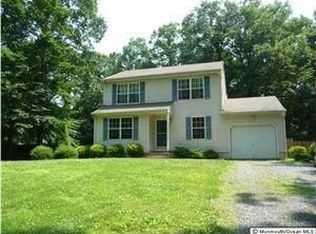 92 Maple Ave, New Egypt, NJ 08533