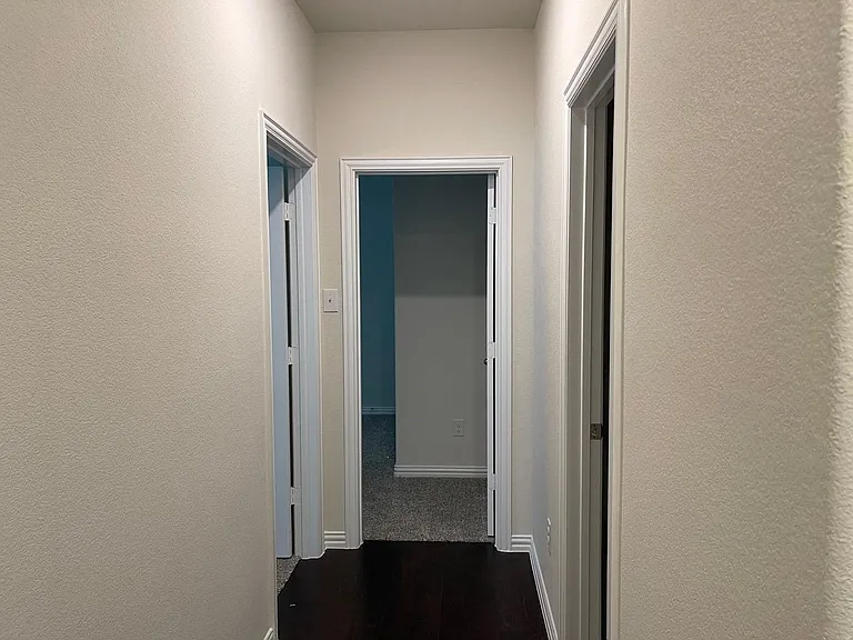 5405 Fairdale Dr — Photo 11