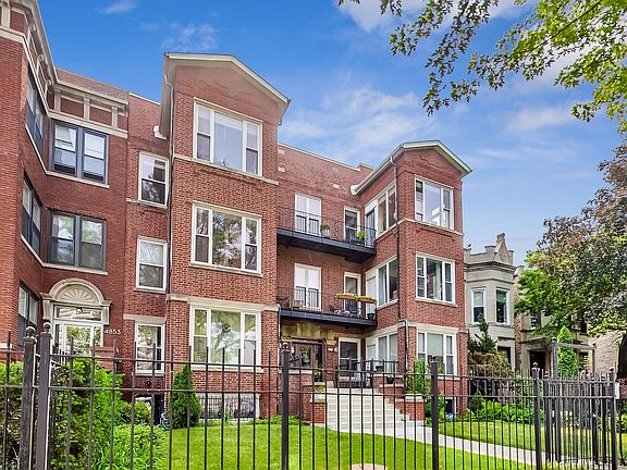 2nd image of 4849 N Kenmore Ave APT 3