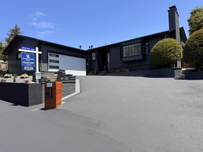 1641 Molitor Rd, Belmont, CA, 94002