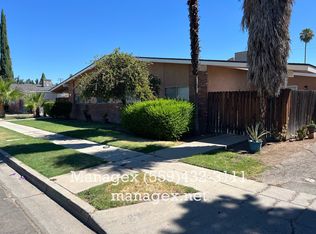 6060 N Poplar Ave APT C, Fresno, CA 93704