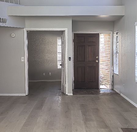 3rd image of 4816 W Joshua Blvd