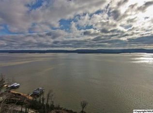 65 Preston Island Cir, Scottsboro, AL 35769