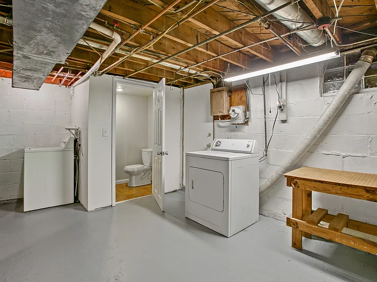 1125 Roland Heights Ave — Photo 32