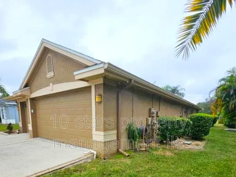 442 Knight Dr — Photo 4