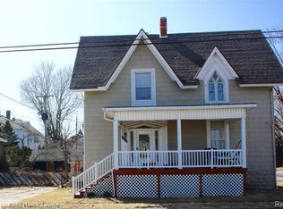 520 Griswold St, Port Huron, MI 48060