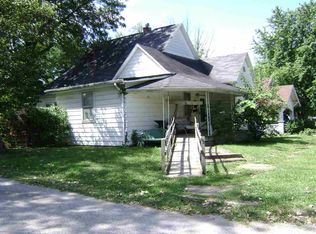 301 W 7th St, Bicknell, IN