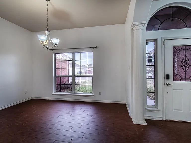 7013 Madiera Dr — Photo 3
