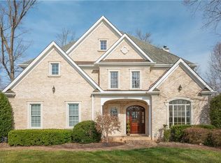 7517 Henson Forest Dr, Summerfield, NC 27358