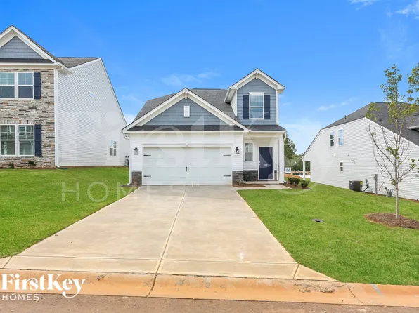 525 Hillpark Ln, Greer, SC 29651