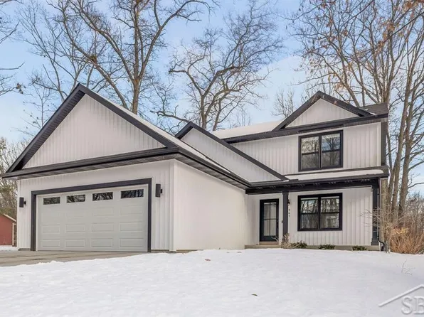 941 S Crooked Tree Ln, Midland, MI 48640