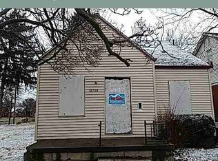 18708 Fairport St, Detroit, MI 48205