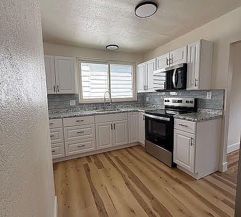 4th image of 1305 Creighton Ave