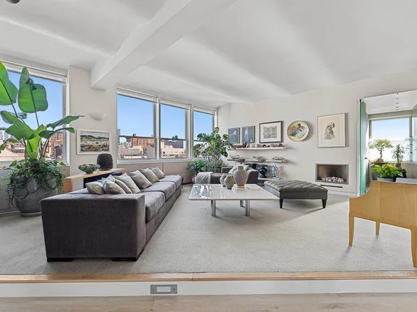 45 Lispenard Street 8E image 1 of 9