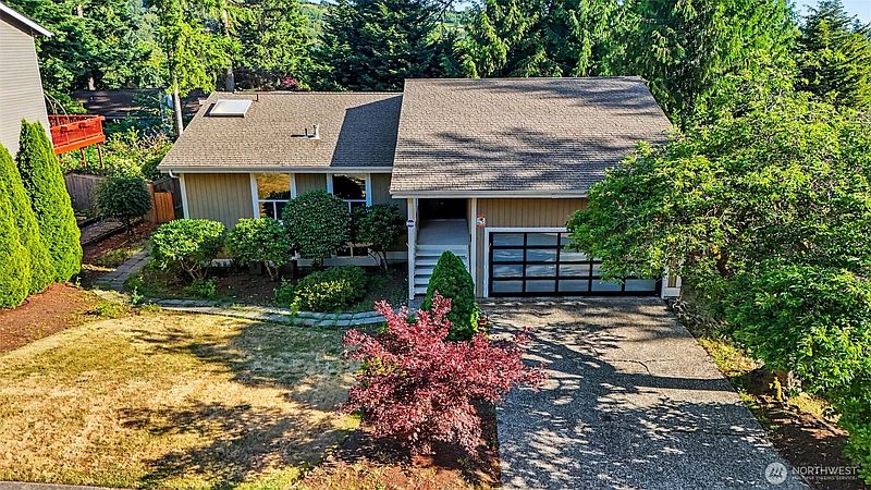 2nd image of 14023 SE 60th Street