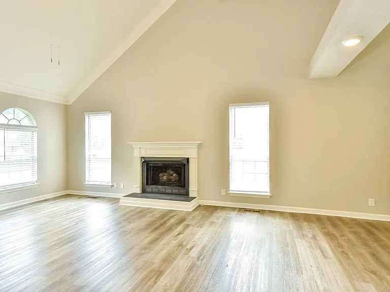 3408 Cobble St — Photo 4