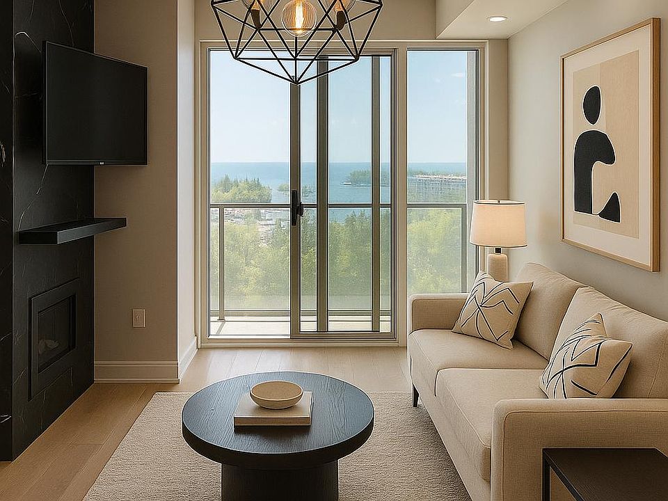 Unobstructed view of Lake. No neighbouring building.
