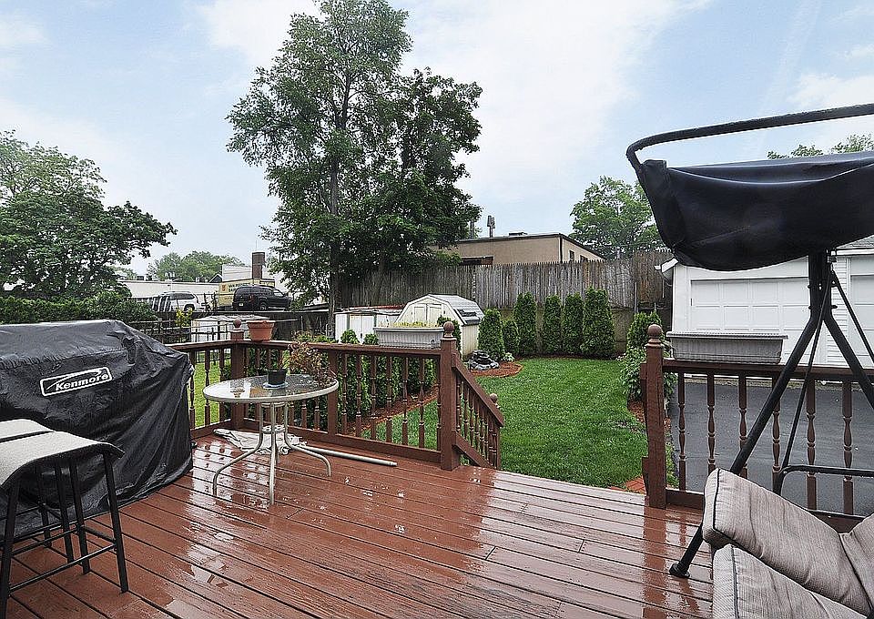 Wooden Deck off of Eat-in Kitchen