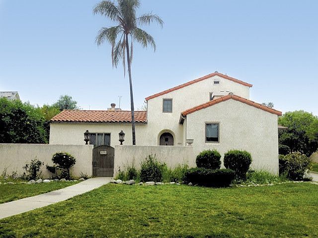 1st image of 3084 N Arrowhead Ave