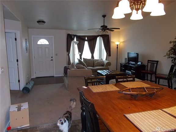 5th image of 218 Atterberry Dr SW
