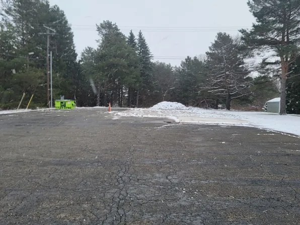 2617 Main St, Marlette, MI 48453