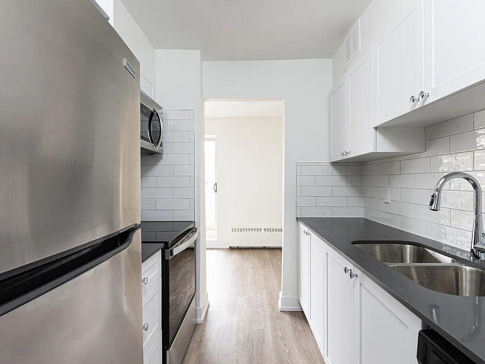 295 Dale Cres