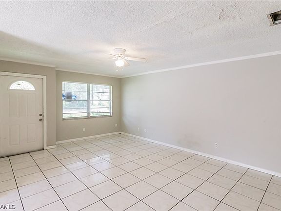 3rd image of 1930 Cranford Ave