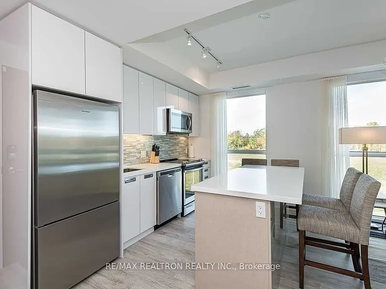 271 Sea Ray Ave #B313 — Photo 6