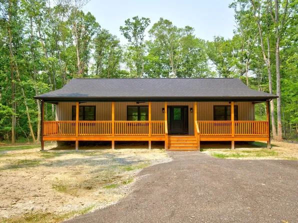 125 Forest Chapel Ln, Crimora, VA 24431