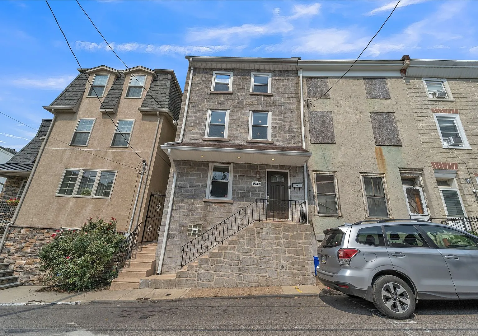 A Manayunk Home Made for Entertaining | Rooftop + Backyard — Photo 2