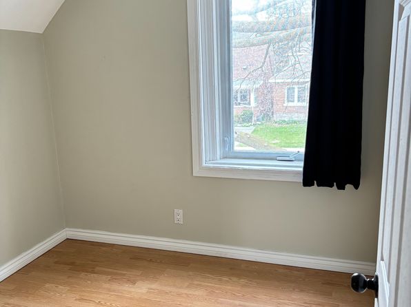 517 3rd Ave E, Owen Sound, ON N4K 2J9